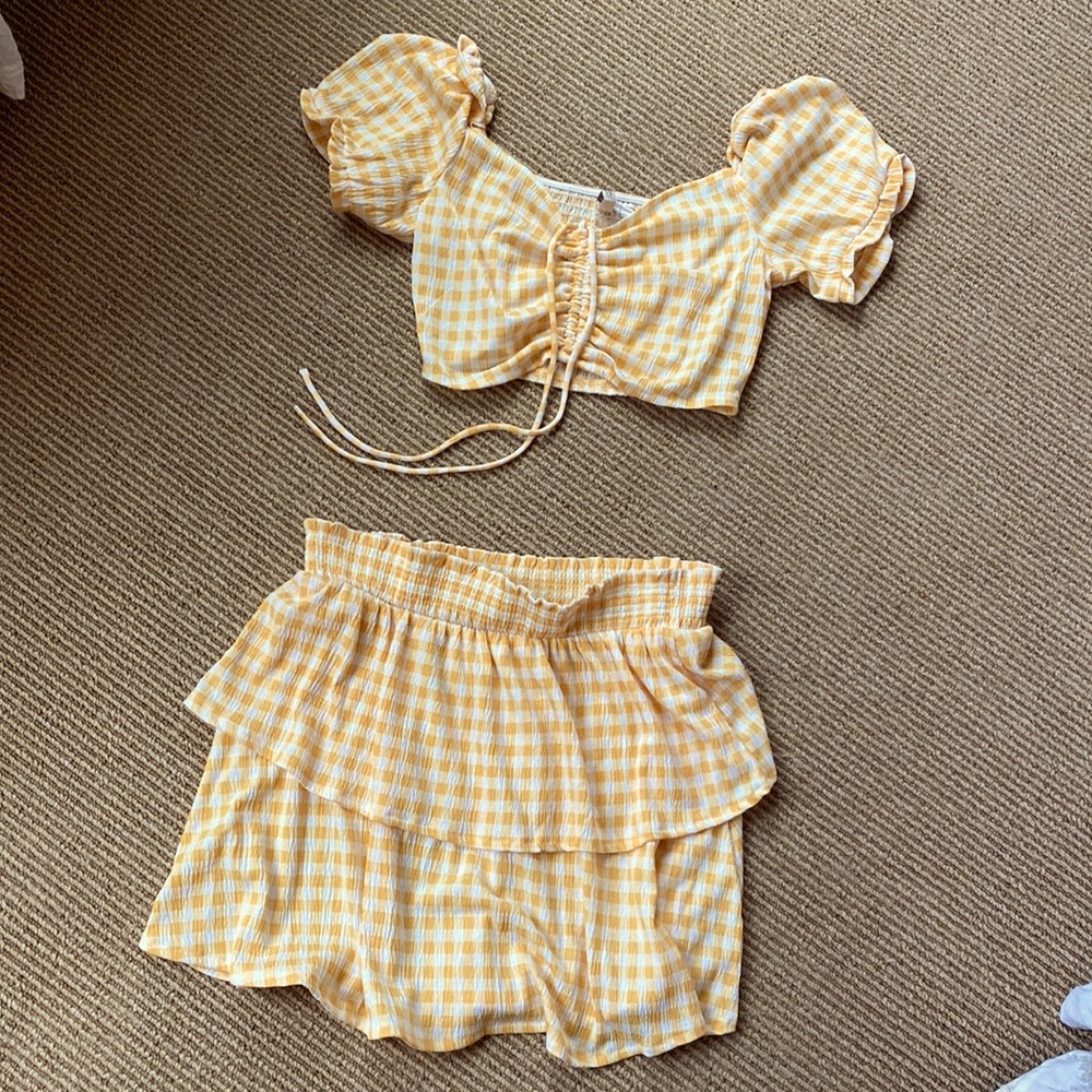 Two piece set